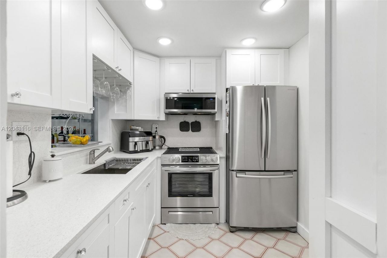 9360 Lime Bay Blvd , Unit 202, Tamarac, FL 33321 Photo