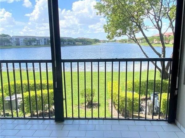 13800 SW 5th Ct , Unit 209M, Pembroke Pines, FL 33027