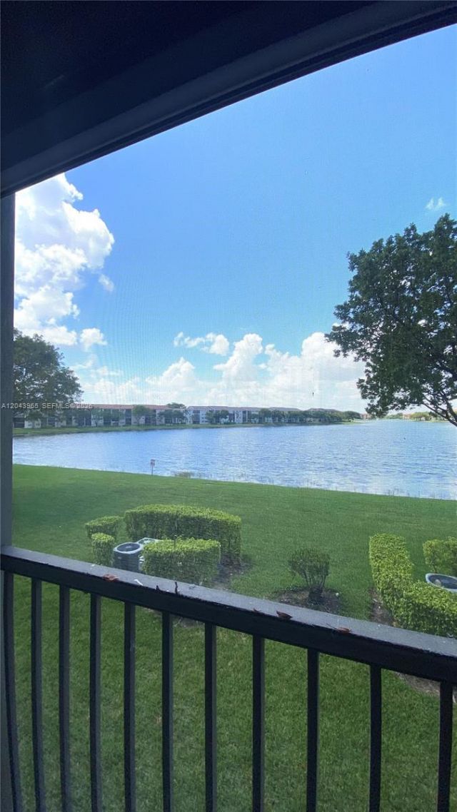 13800 SW 5th Ct , Unit 209M, Pembroke Pines, FL 33027 Photo