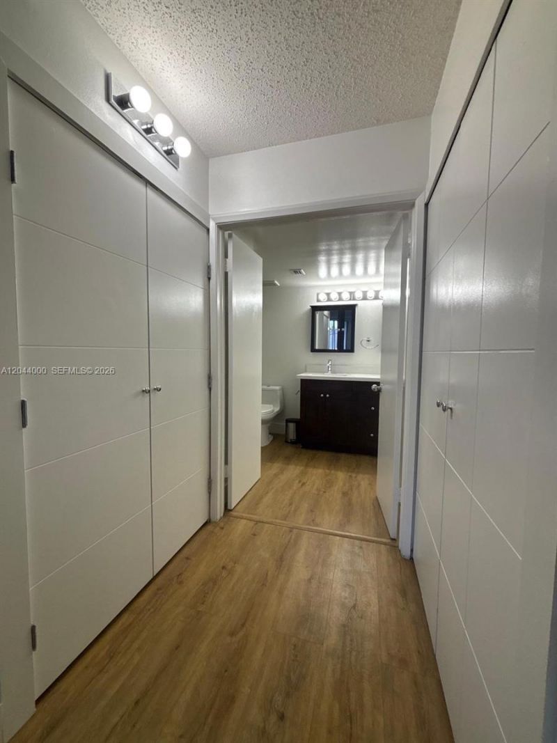 3300 NE 191st St, Unit 211, Aventura, FL 33180 Photo