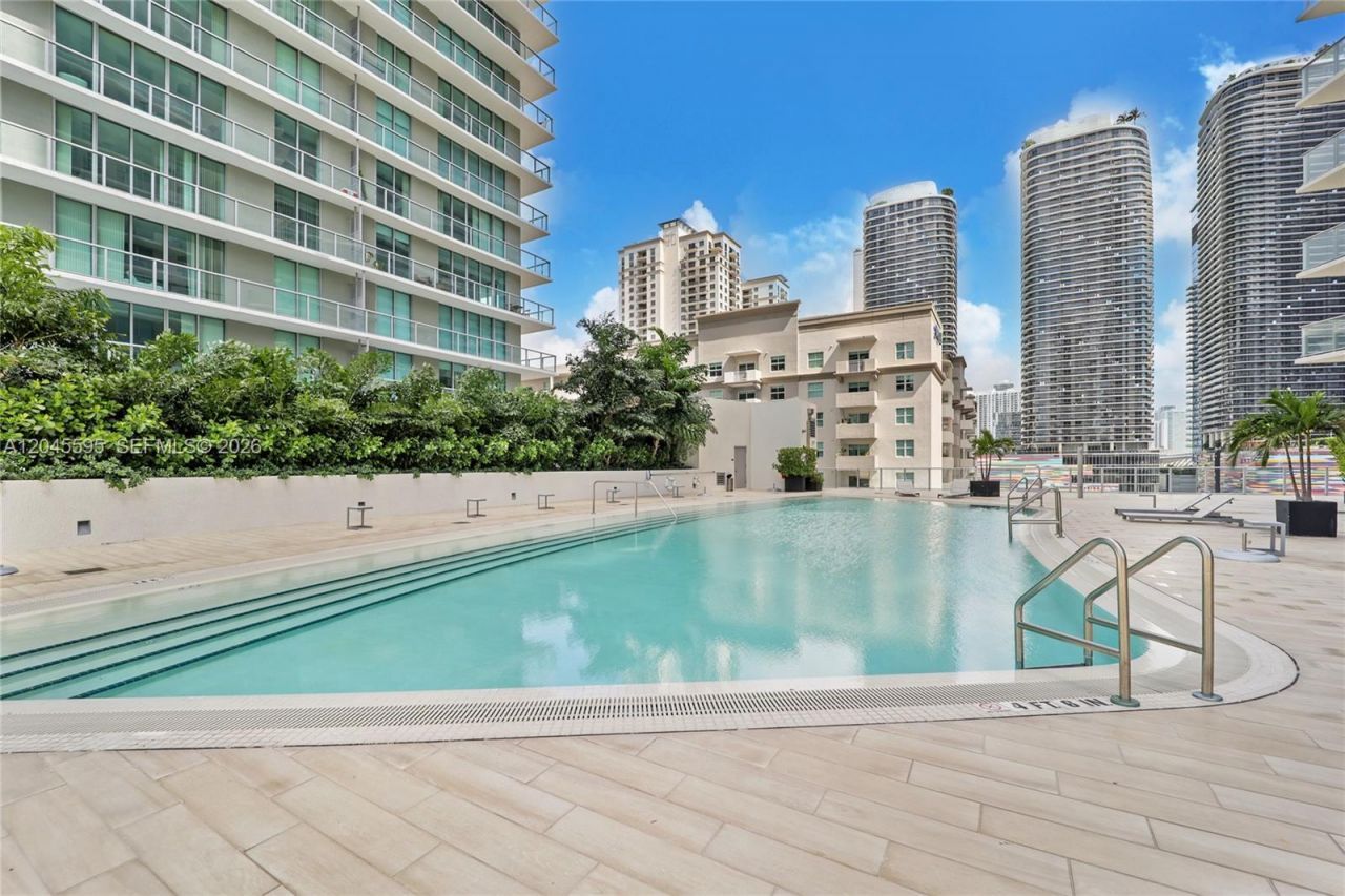 1100 S Miami Ave , Unit 2504, Miami, FL 33130 Photo