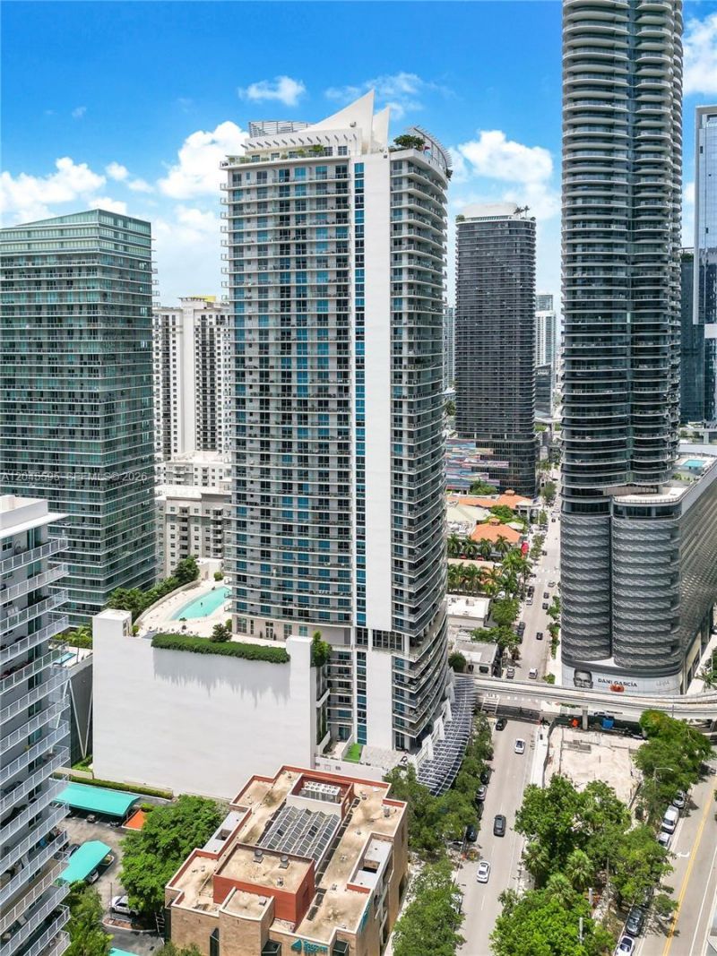 1100 S Miami Ave , Unit 2504, Miami, FL 33130 Photo