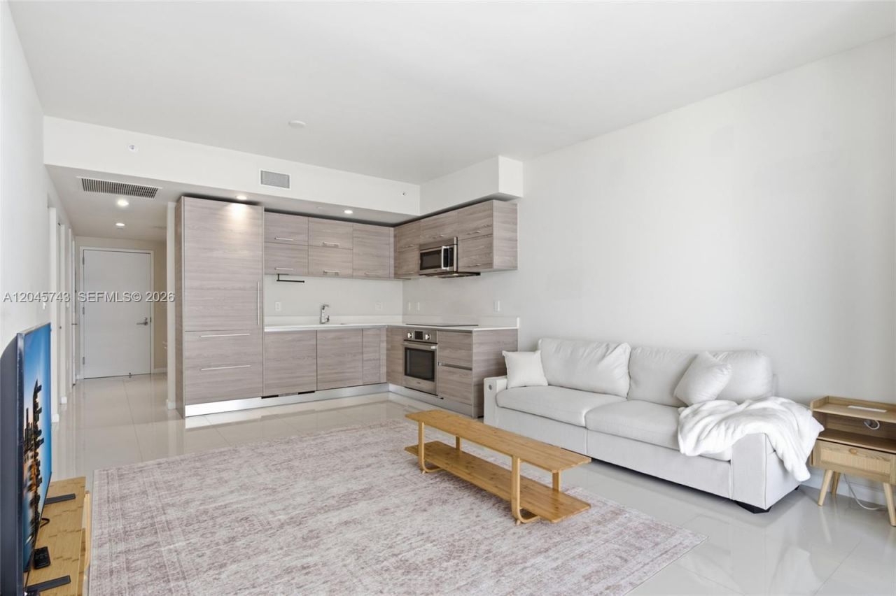 1300 S Miami Ave, Unit 4108, Miami, FL 33130 Photo