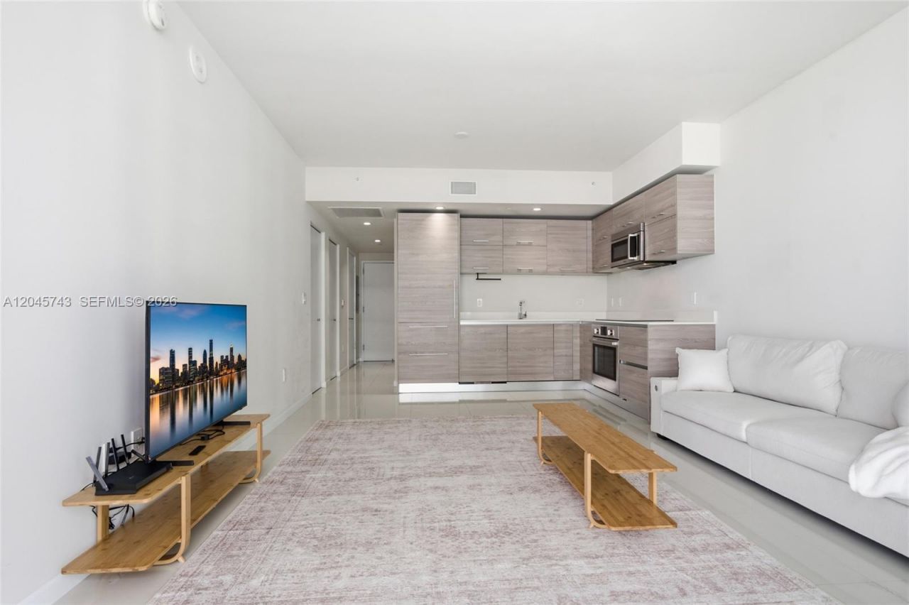 1300 S Miami Ave, Unit 4108, Miami, FL 33130 Photo