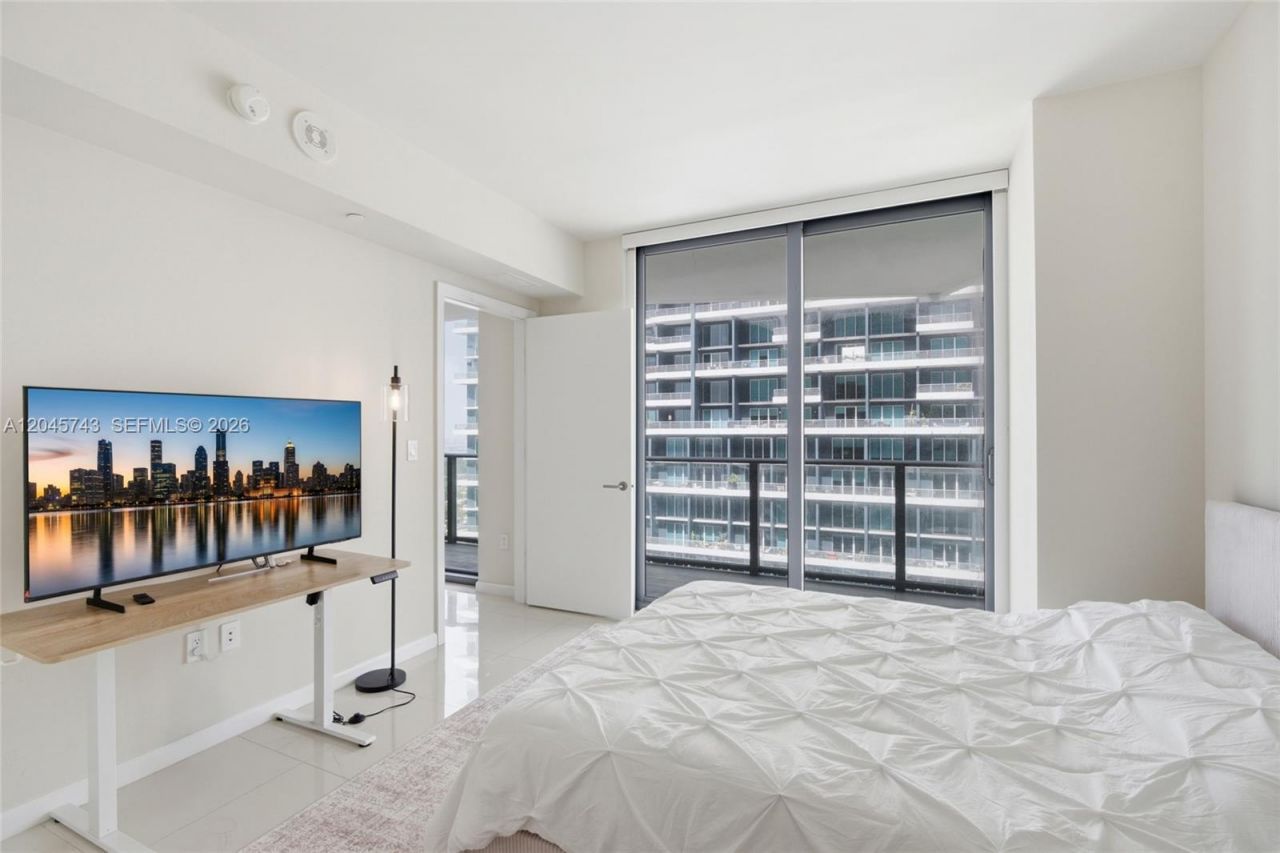 1300 S Miami Ave, Unit 4108, Miami, FL 33130 Photo