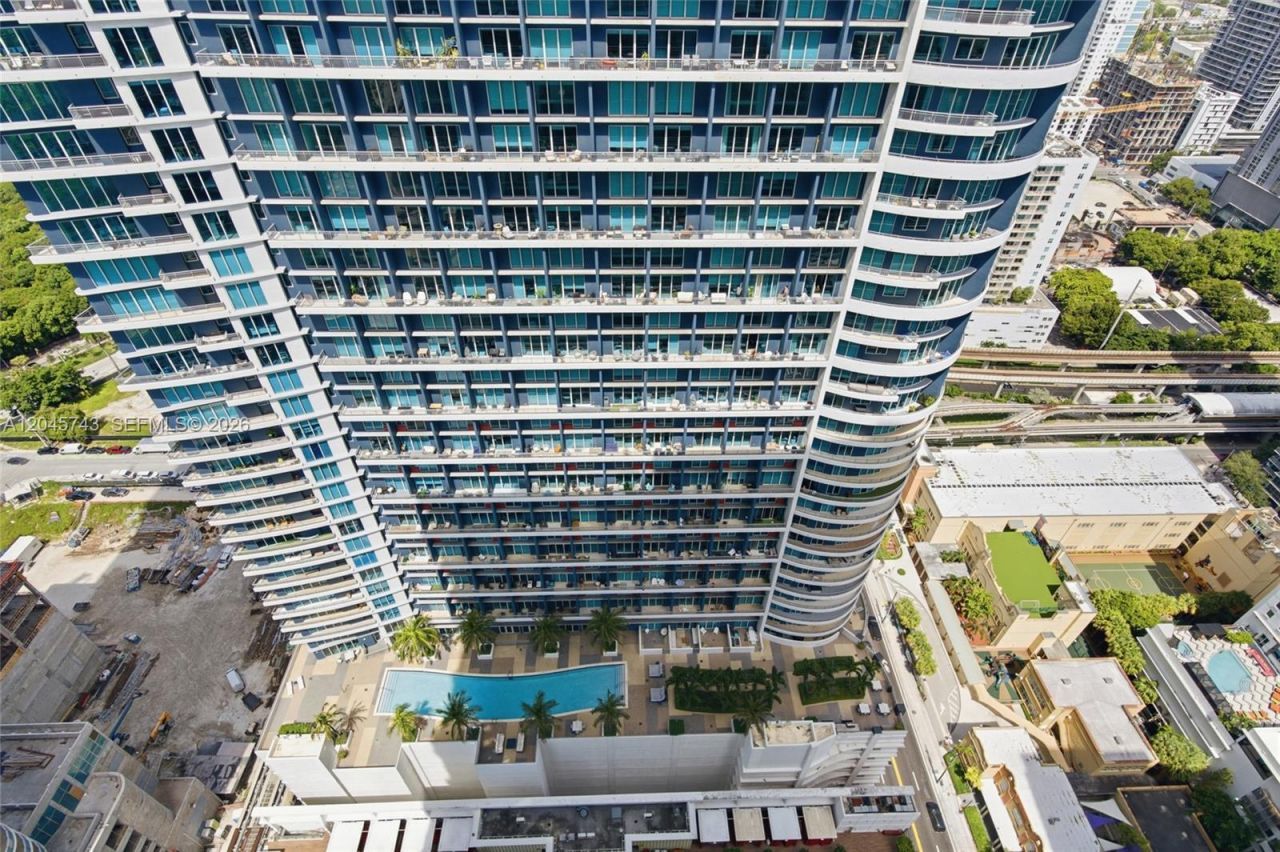 1300 S Miami Ave, Unit 4108, Miami, FL 33130 Photo