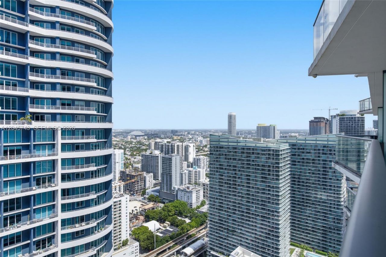1300 S Miami Ave, Unit 4108, Miami, FL 33130 Photo