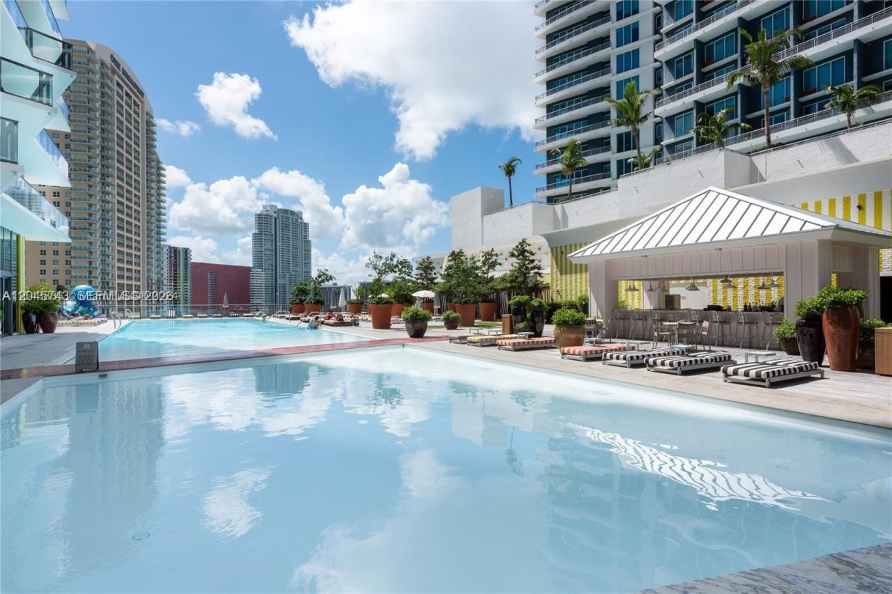 1300 S Miami Ave, Unit 4108, Miami, FL 33130 Photo