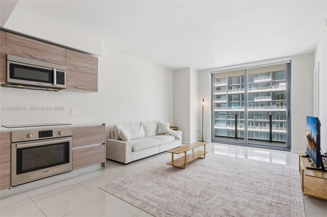 1300 S Miami Ave, Unit 4108, Miami, FL 33130 Photo