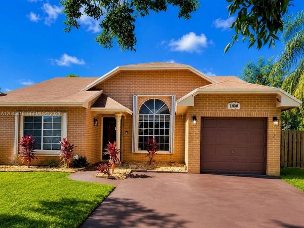 1430 SW 85th Ter , Unit 1430, Pembroke Pines, FL 33025