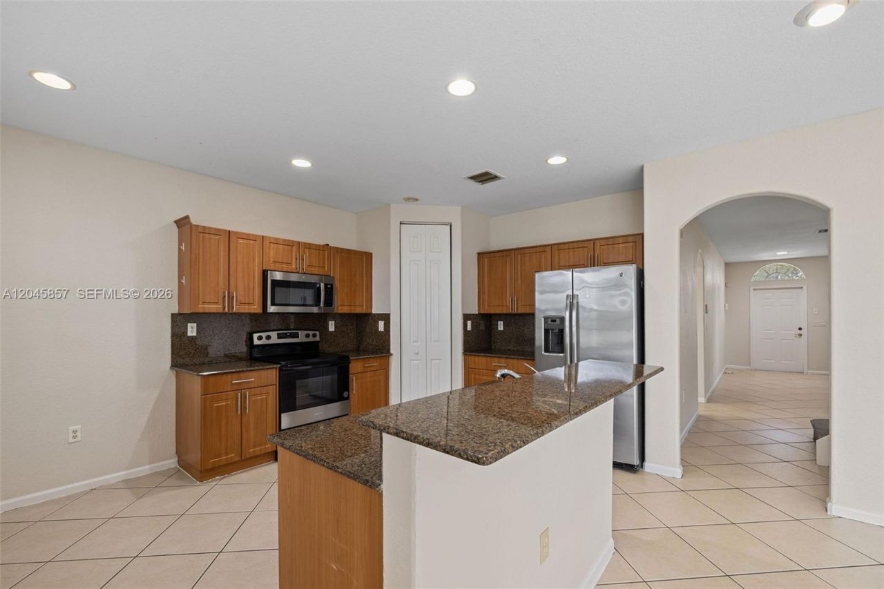 8401 SW 25th Ct , Unit 106, Miramar, FL 33025 Photo