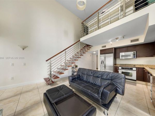 41 SE 5th St, Unit 502, Miami, FL 33131