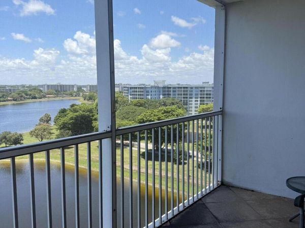 2900 N Course Drive, Unit 1005, Pompano Beach, FL 33069