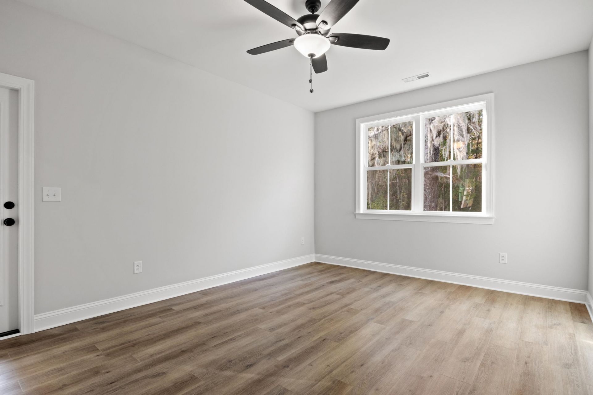 1101 Crooked Hook Rd.  Photo 17