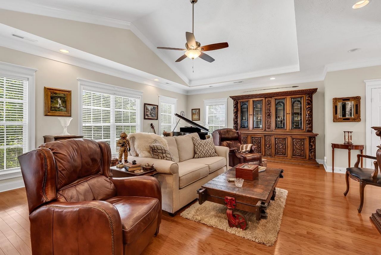 1404 Powhaton Dr. Photo 5