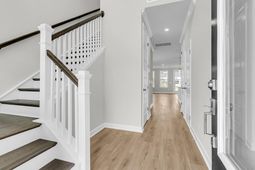 219 Crosswick Street photo 4