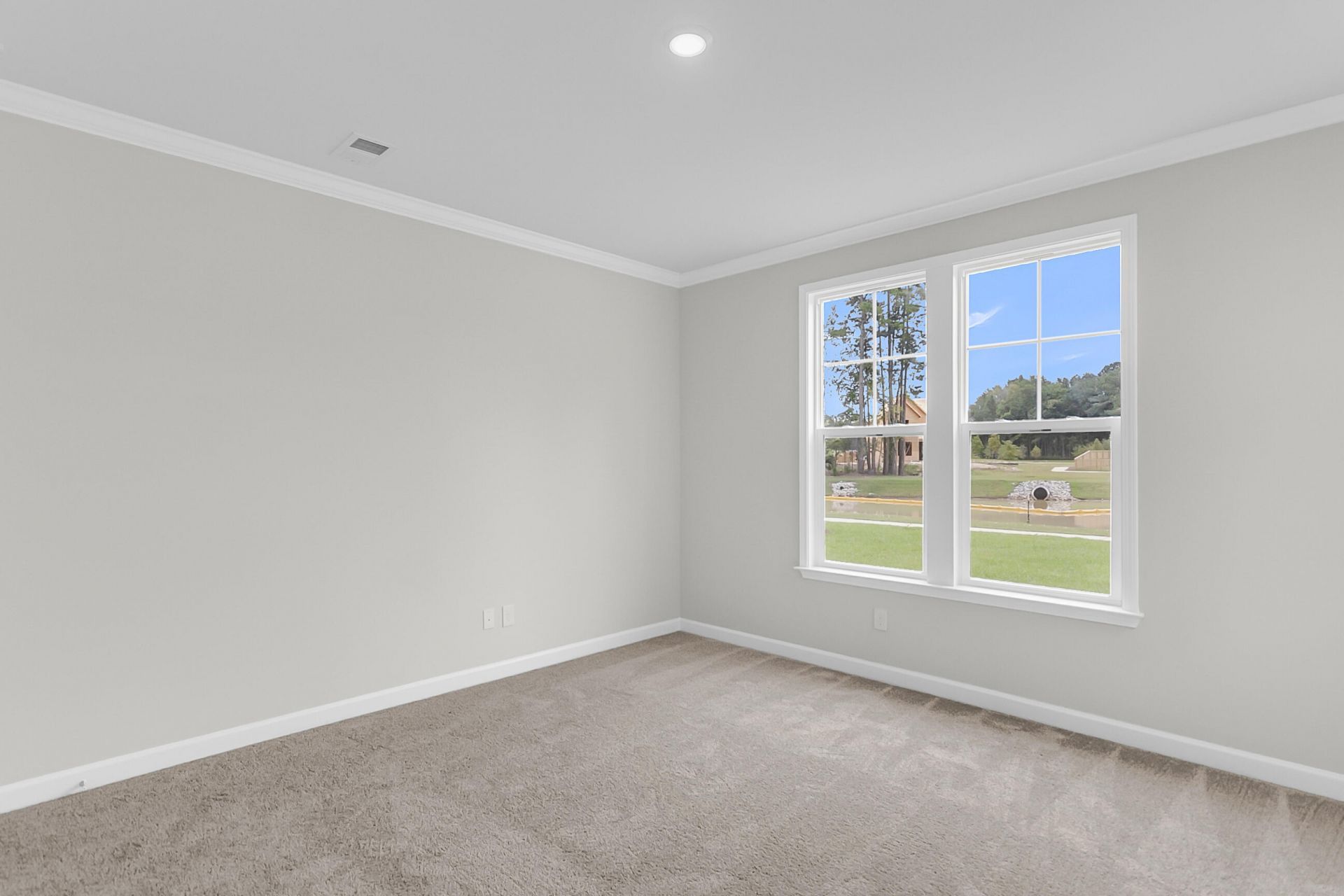 219 Crosswick Street Photo 21