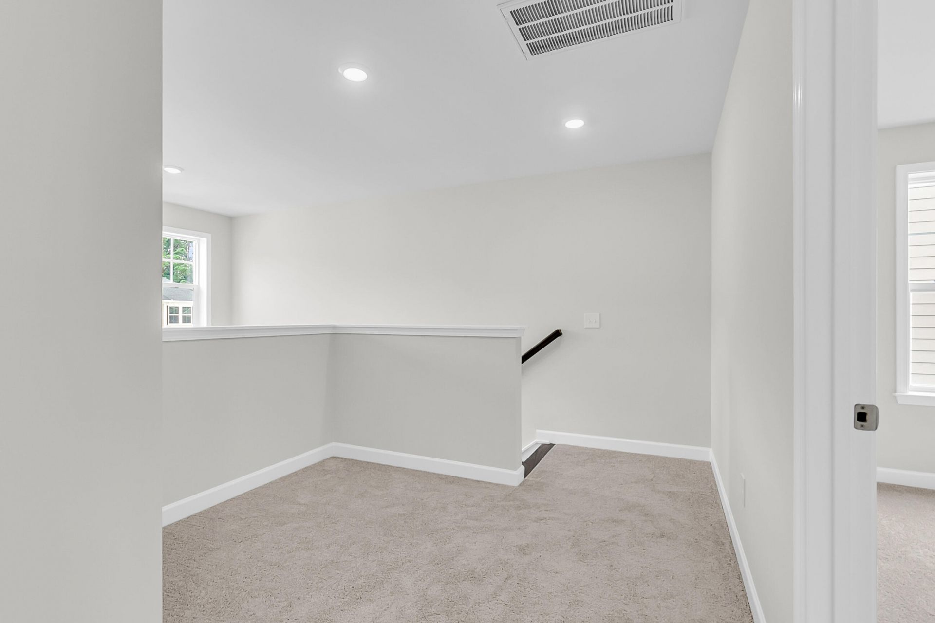 219 Crosswick Street Photo 29