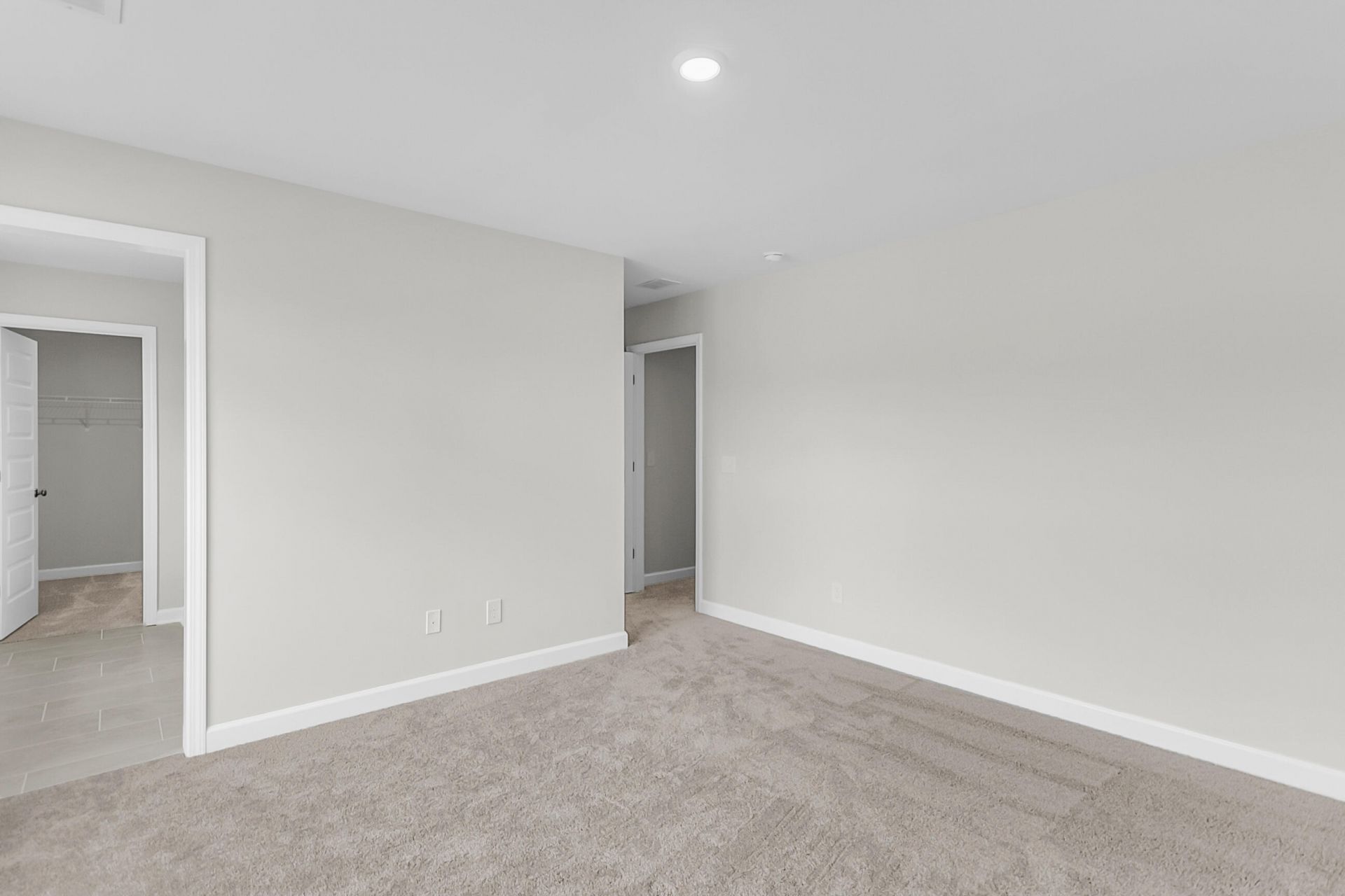 219 Crosswick Street Photo 38