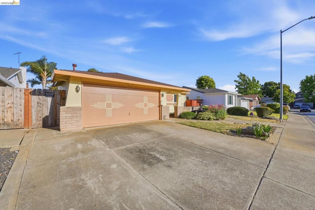 2866 Coleman Pl, Fremont, CA 94555 Main Photo