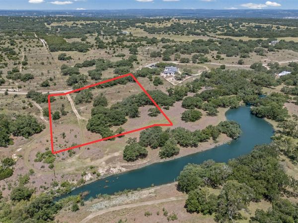 1364 N Walnut Springs DR, Johnson City, TX 78636