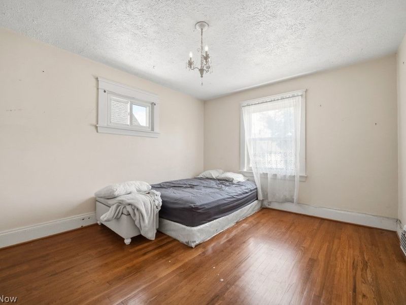 2510 Montclair Avenue, Cleveland, OH 44109 Photo 18