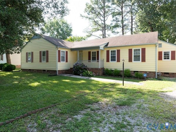 4329 Deertrail Drive , Chesterfield, VA 23234