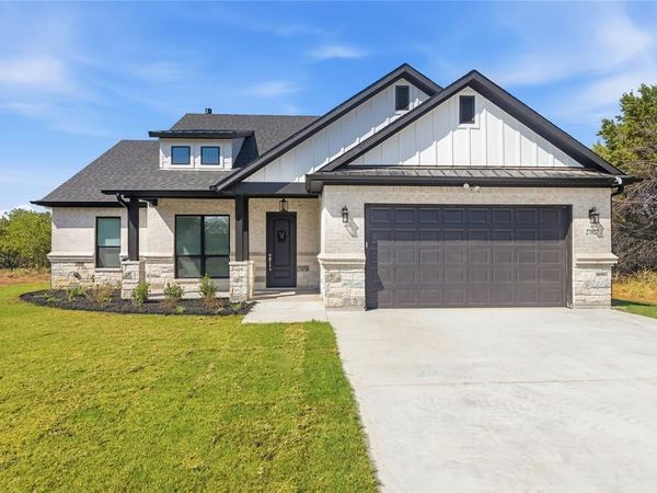 27027 Stonewood Drive, Whitney, TX 76692
