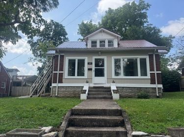 293 W 5th Street , Russellville, KY 42276