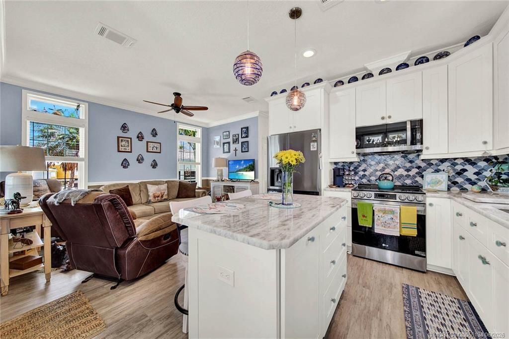 997 Nettles Boulevard, Jensen Beach, FL 34957 Photo