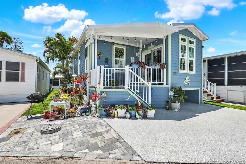 997 Nettles Boulevard, Jensen Beach, FL 34957 Photo