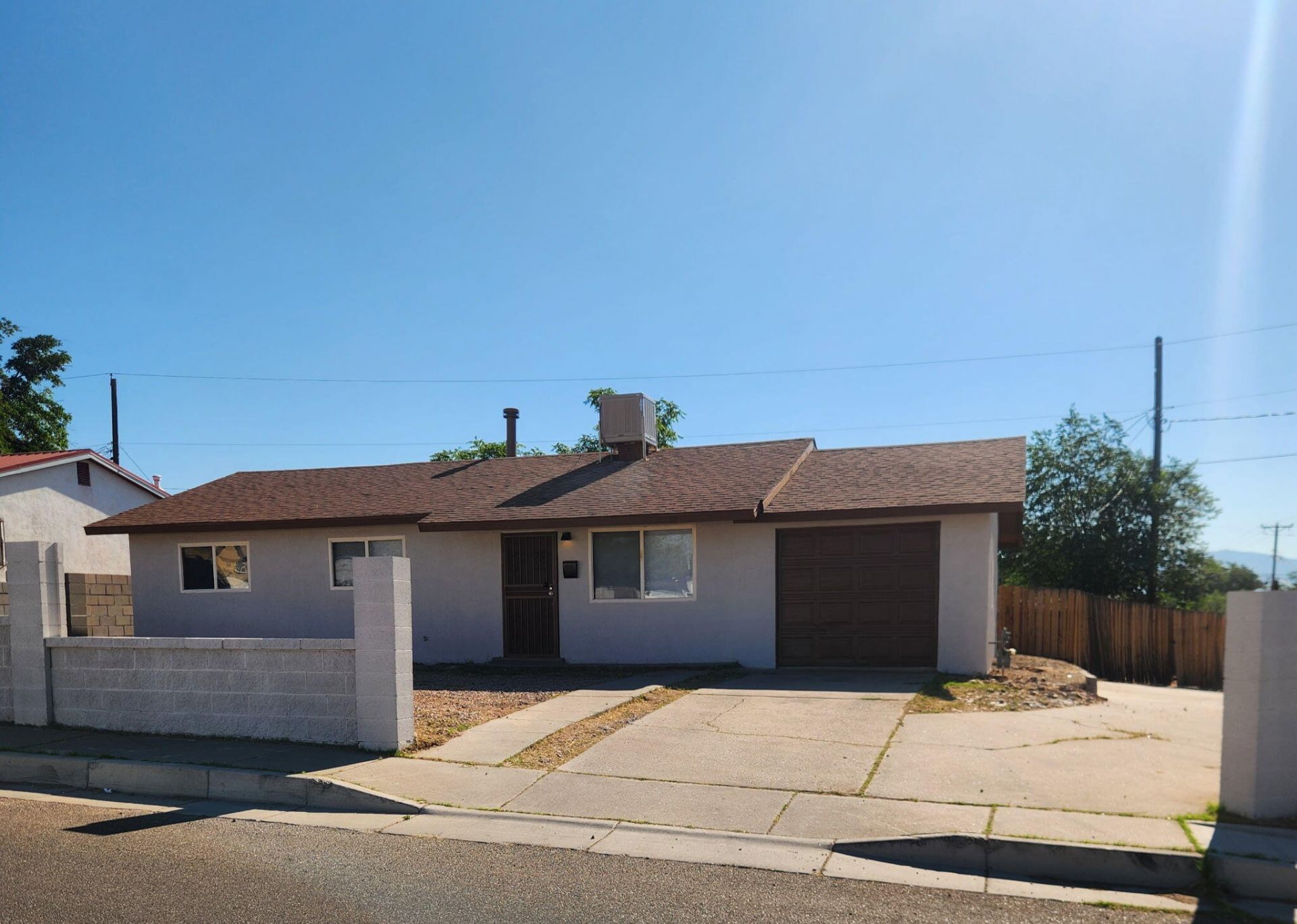 314 59th Street Sw, Albuquerque, NM 87121 Main Photo