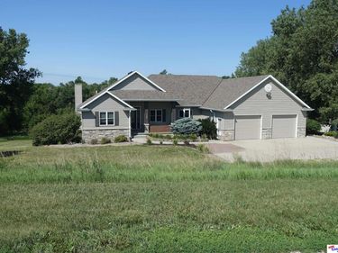 729 ARNEAL Road, North Bend, NE 68649