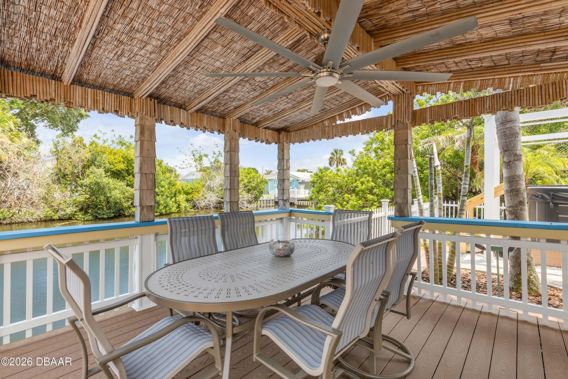 521 S Peninsula Avenue, New Smyrna Beach, FL 32169 Photo