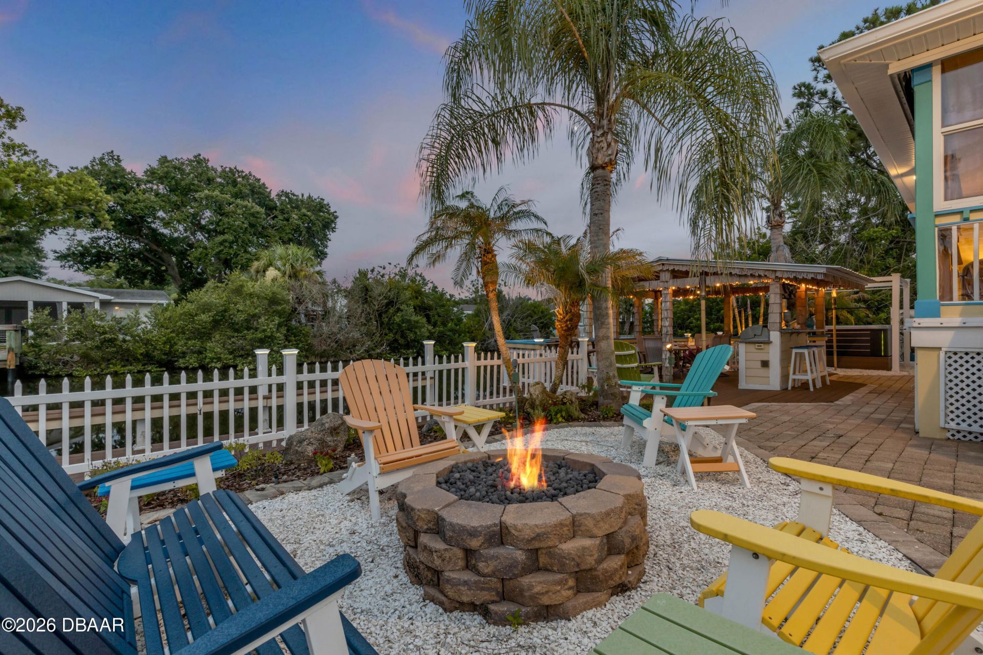 521 S Peninsula Avenue, New Smyrna Beach, FL 32169 Photo