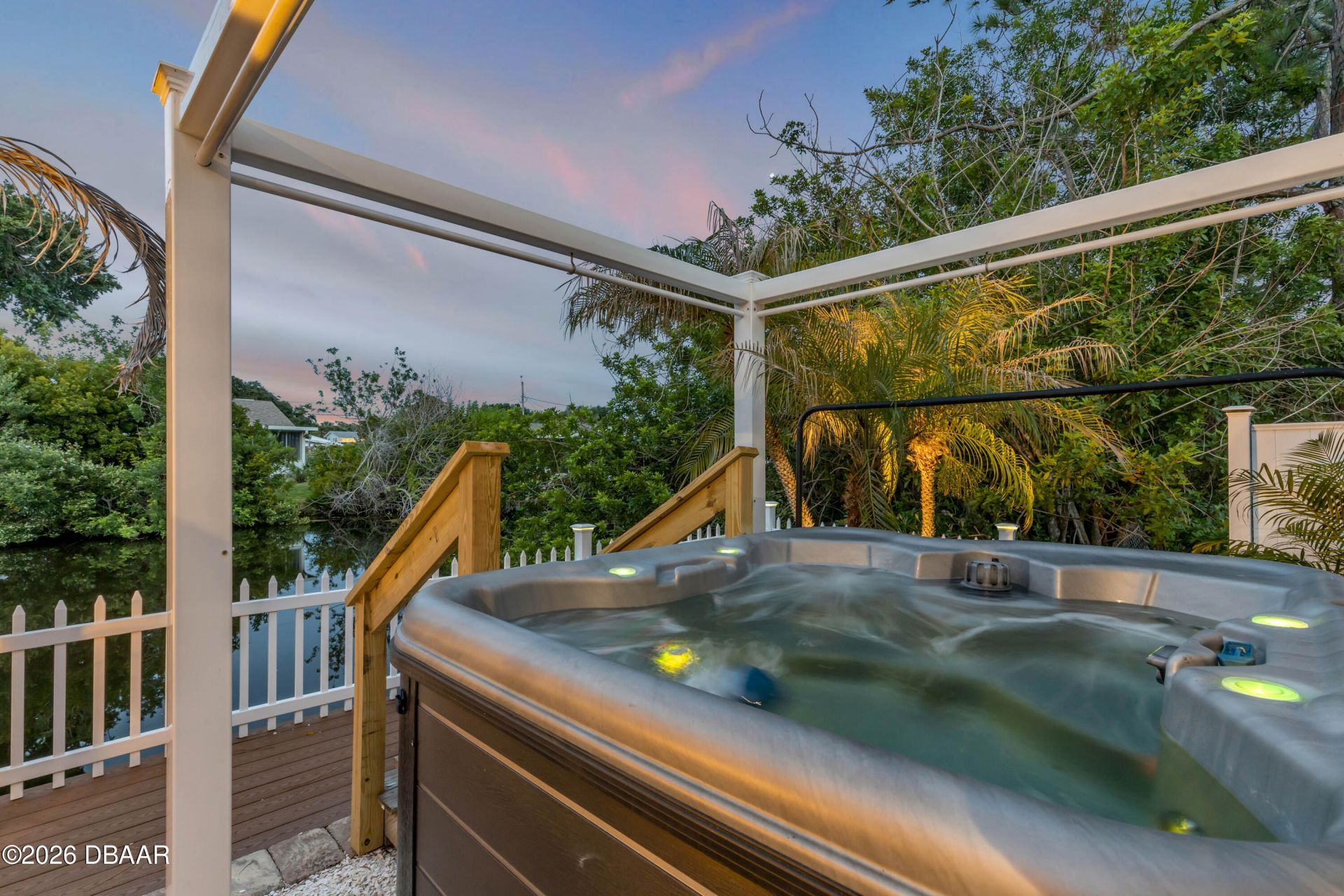 521 S Peninsula Avenue, New Smyrna Beach, FL 32169 Photo