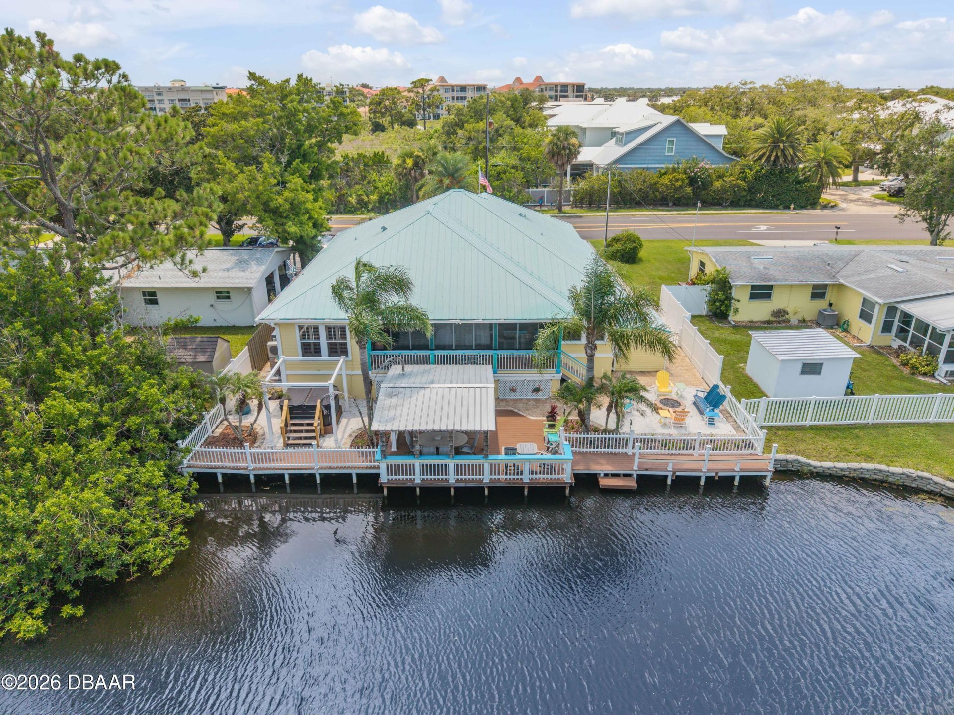 521 S Peninsula Avenue, New Smyrna Beach, FL 32169 Photo
