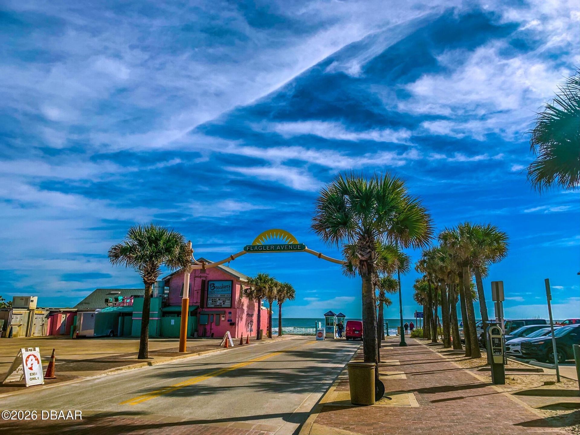 521 S Peninsula Avenue, New Smyrna Beach, FL 32169 Photo