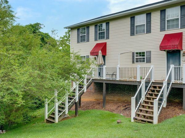 2201 Cherokee Road, Unit Apt 12, Johnson City, TN 37604