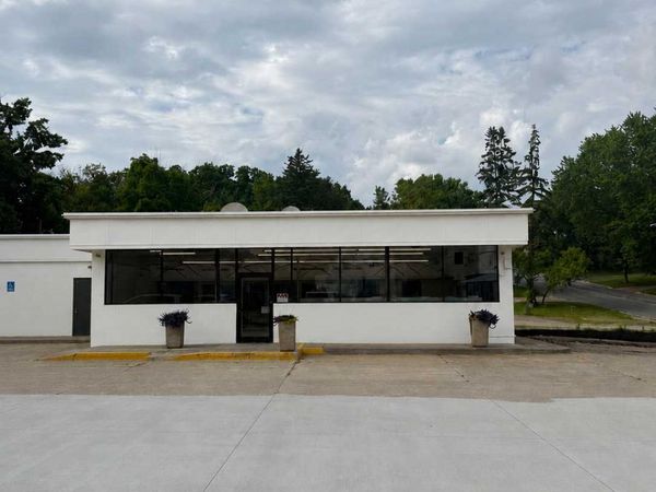 176 W Main Street , Ellsworth, WI 54011