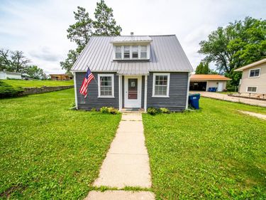 211 N Green Street, Rushford, MN 55971