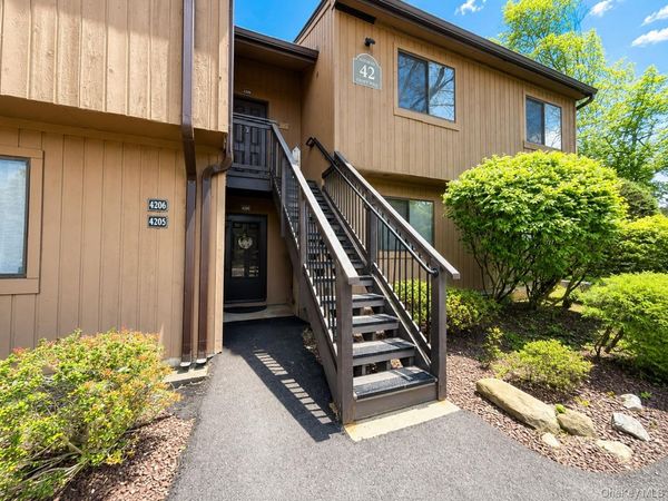 4205 Fox Lane , Poughkeepsie, NY 12603