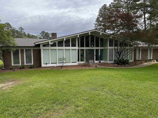 1624 S Lakewood Street, Magnolia, AR 71753