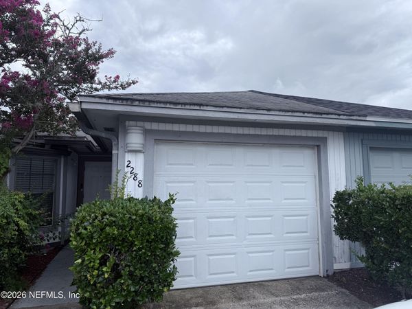 2288 IRONSTONE Drive E, Jacksonville, FL 32246