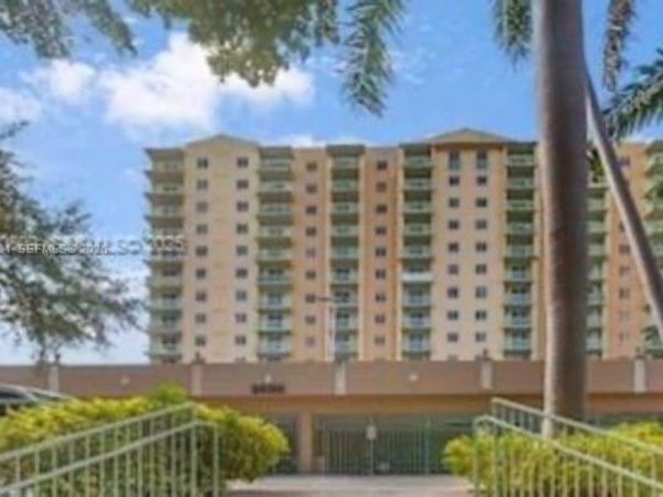 3500 Coral Way , Unit 513, Miami, FL 33145