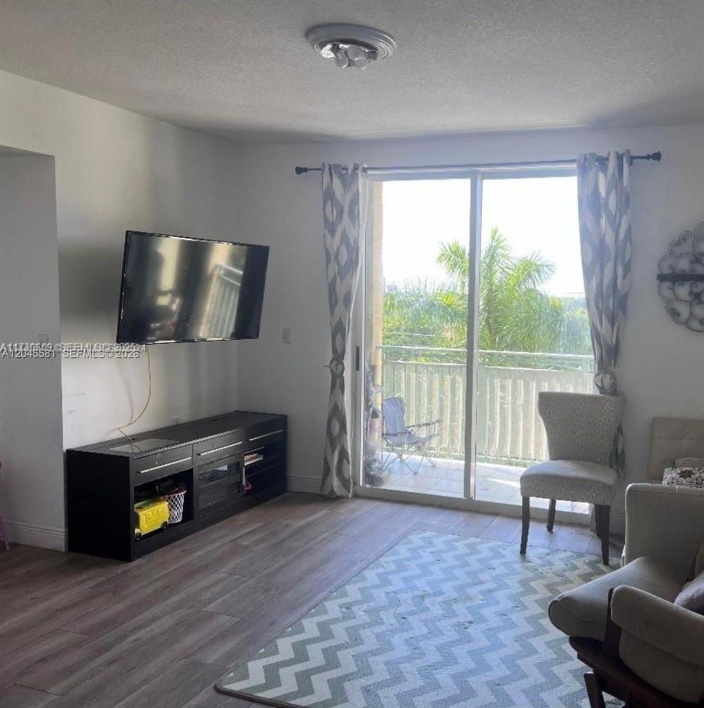 3500 Coral Way , Unit 513, Miami, FL 33145 Photo