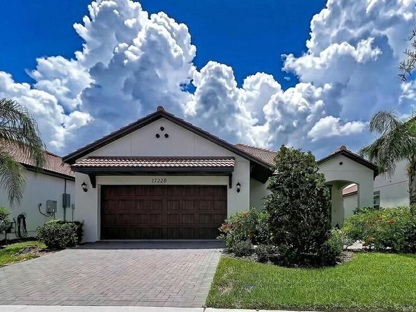 17228 Star Banks Street, Wimauma, FL 33598