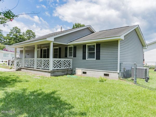12 Sandy Cove , Elizabethtown, NC 28337
