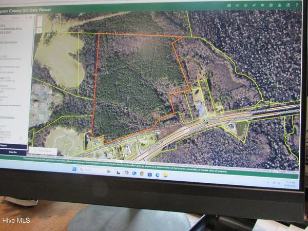 3180 Roseboro Highway , Clinton, NC 28328