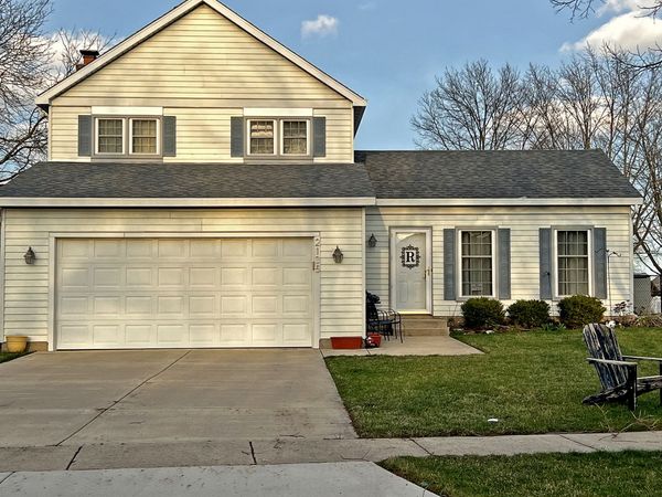 2135 Derby Court, Wheaton, IL 60189